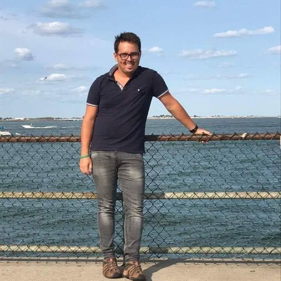 Meet your Posher, Robert - Picture 1 of 1